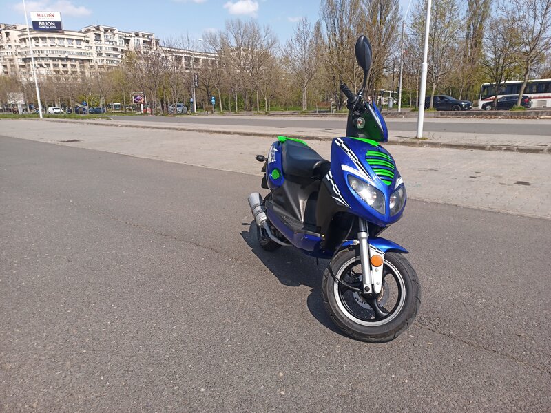 Vand Scuter Peda Via 50cc – Motor 4T – Roti de 12